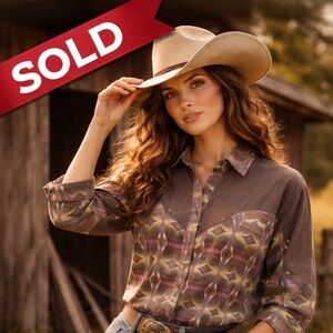 💥SOLD!!!💥 Long-Sleeve Shirt - Purple & Green